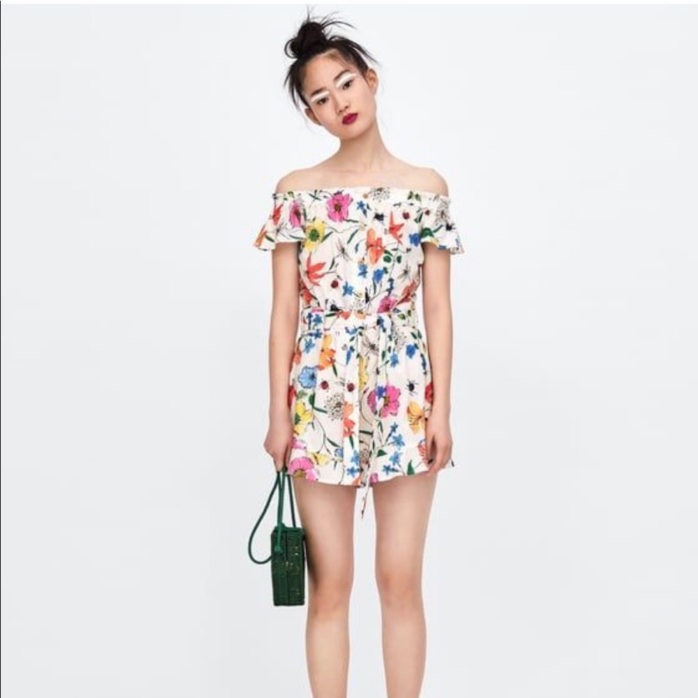 Short florL print jumpsuit
